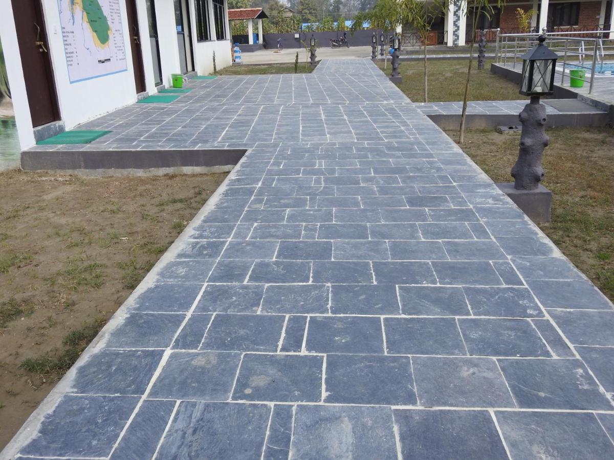Babai Resort Pvt Ltd Bardiya Екстер'єр фото