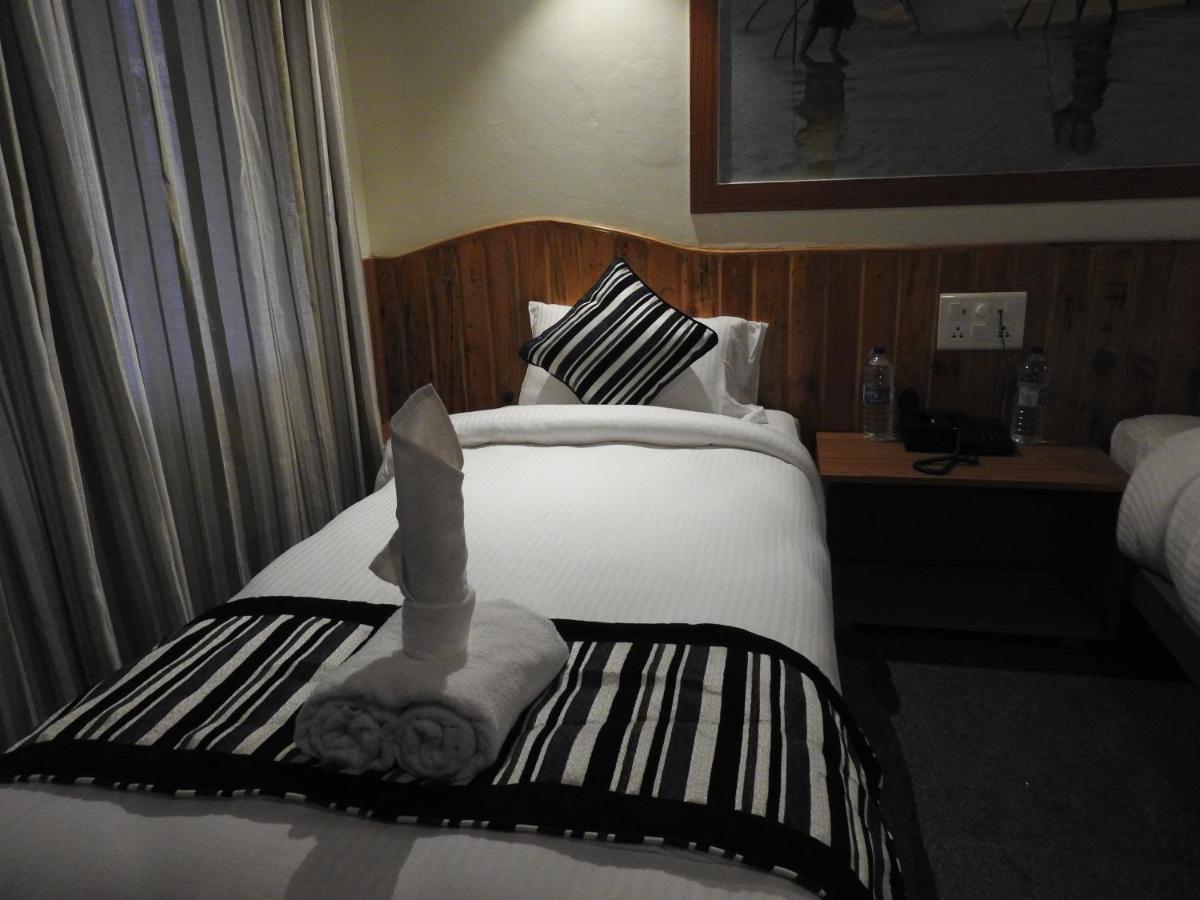 Babai Resort Pvt Ltd Bardiya Екстер'єр фото